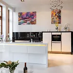 Apartament Z Jacuzzi Life Centrum