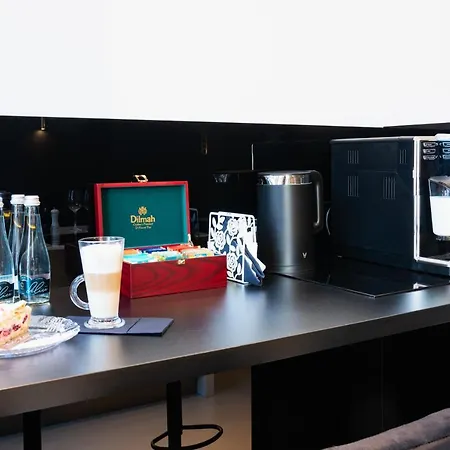 Z Jacuzzi Life Centrum 아파트