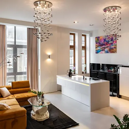 Apartament Z Jacuzzi Life Centrum *