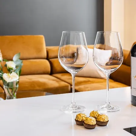 Apartament Z Jacuzzi Life Centrum *