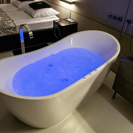Daire Z Jacuzzi Life Centrum