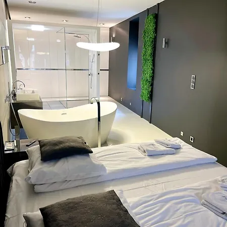 Z Jacuzzi Life Centrum *