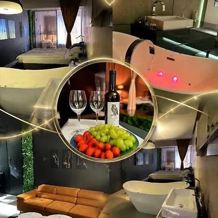 Z Jacuzzi Life Centrum Apartament